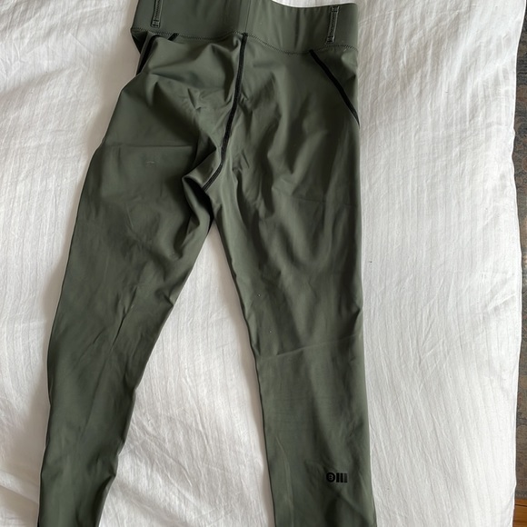 Bandier & Solid & Striped Set (olive color) - Picture 4 of 12